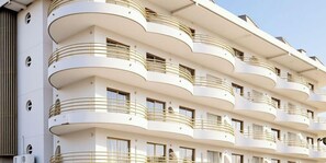 Exterior - ALEGRIA Mercury (Santa Susanna)