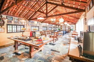 Desayuno buffet incluido todos los días 