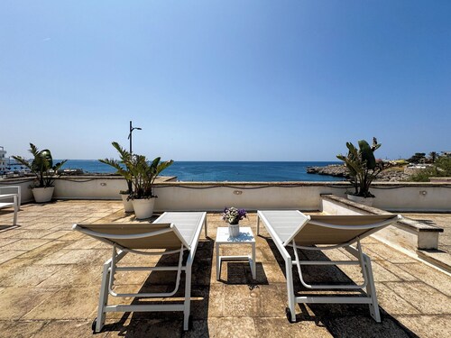 Villa Nauna - Haus in Villa mit Panoramaterrasse mit Blick auf das Meer
