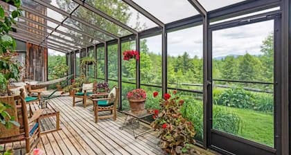 100 Acre Woods - Mansfield Views