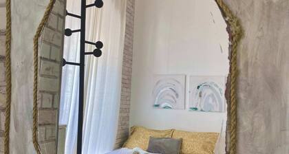 Charming 1BR just off Main Street, prime location