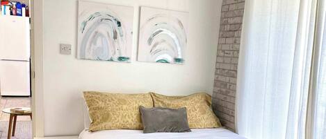 1 sovrum, strykjärn/strykbräda, wi-fi och sängkläder