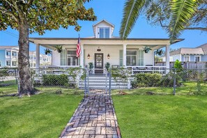 Exterior - Magnolia Manor | Heated Pool Coming Early 2026 (Galveston)