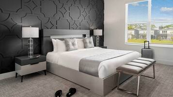 6 bedrooms, desk, iron/ironing board, travel cot