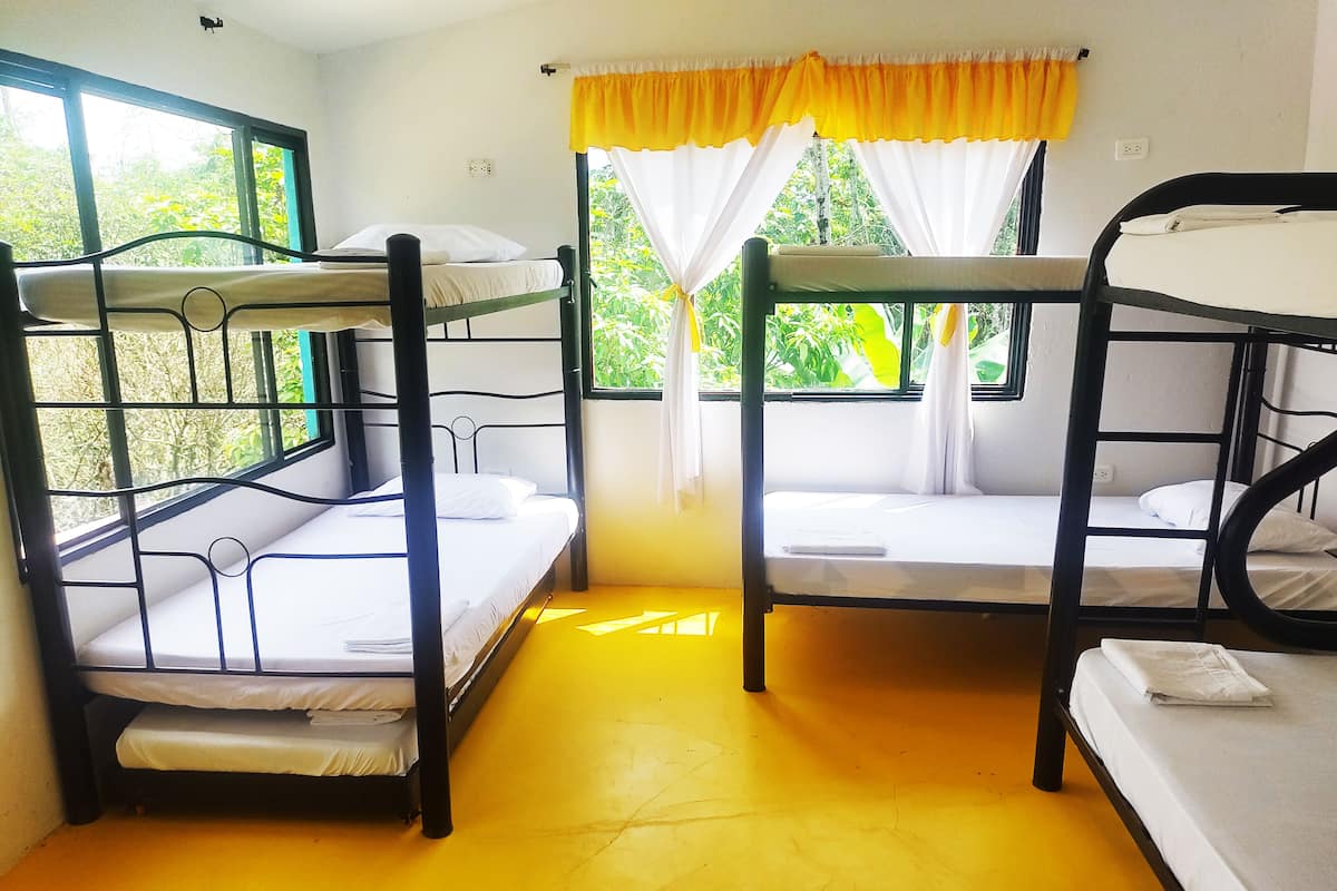 Chambre | Wi-Fi gratuit, draps fournis