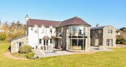 Mansion by the Connemara coast
