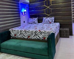 3 quartos, ferros/tábuas de passar roupa, Wi-Fi, roupa de cama