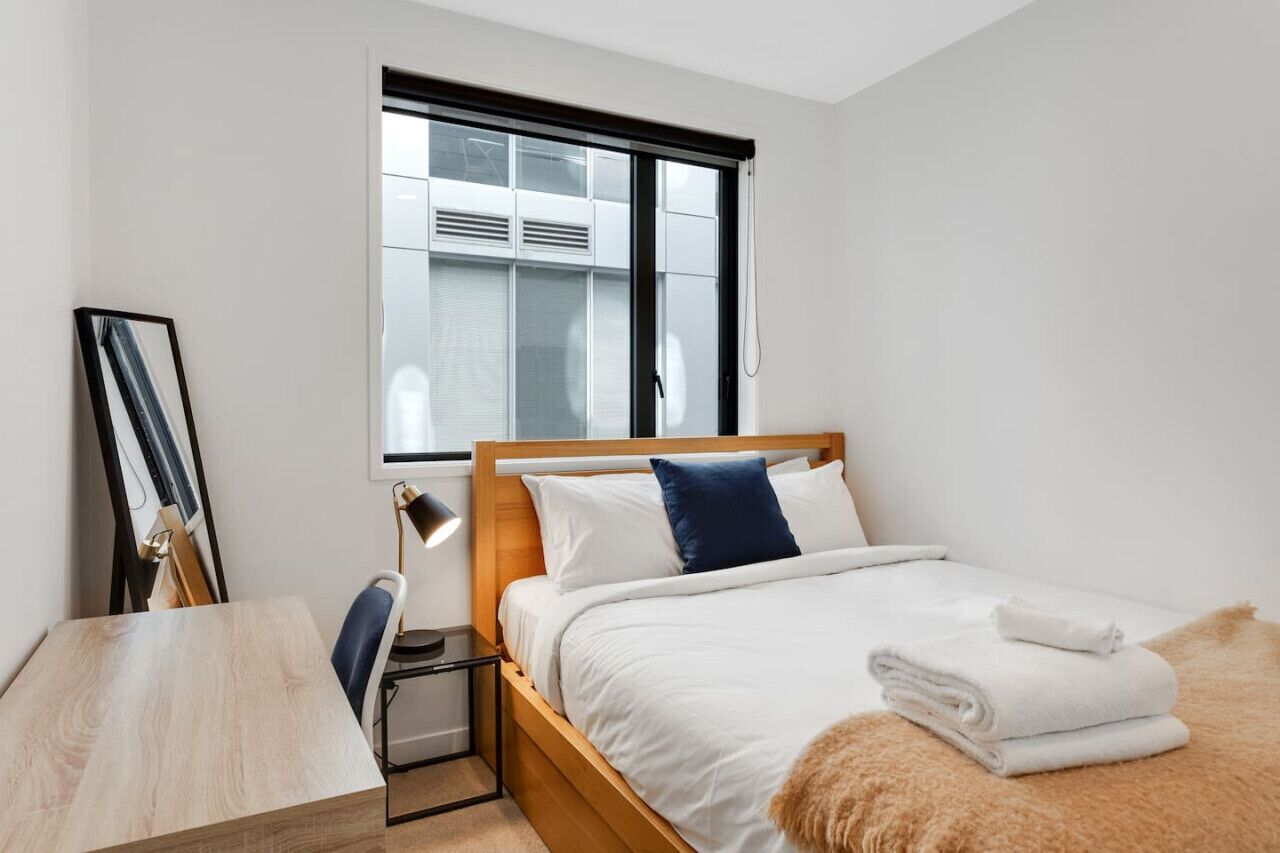 2 bedrooms, desk, iron/ironing board, free WiFi