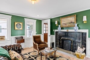 Living area - Historic, Huge, Downtown Lewes! (Lewes)