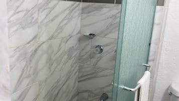 Towels, soap, shampoo, toilet paper