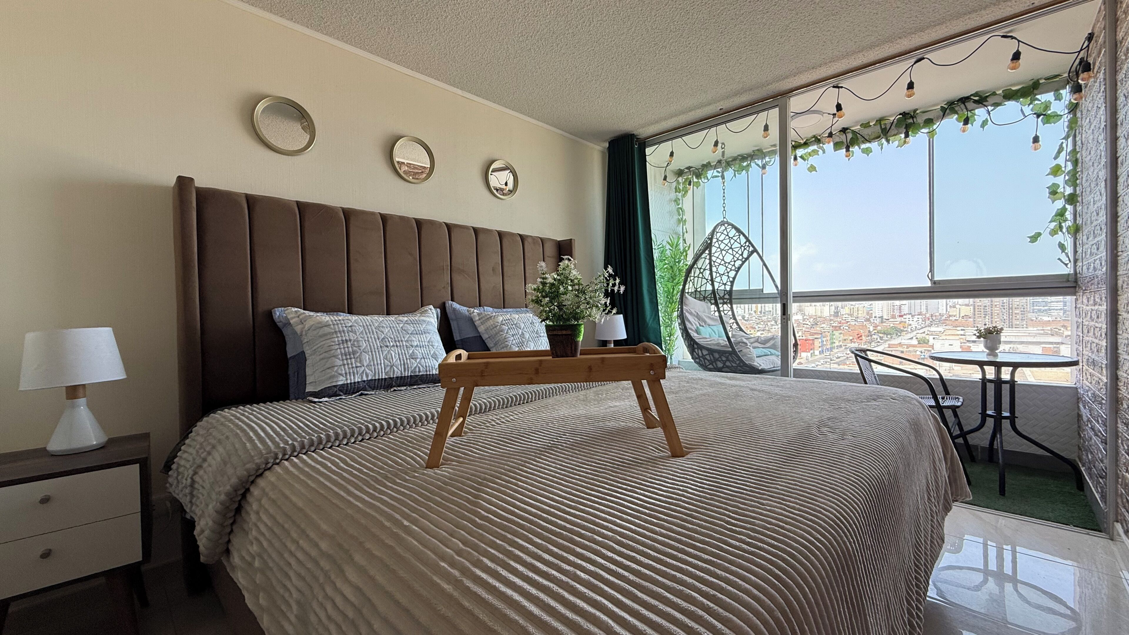 3 chambres, fer et planche à repasser, Wi-Fi, draps fournis