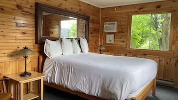 Hilltop Cottage | 1 bedroom, individually furnished, blackout drapes, soundproofing