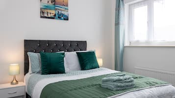 House | 3 bedrooms, free WiFi, bed sheets