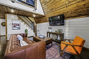 TV connectée, cheminée