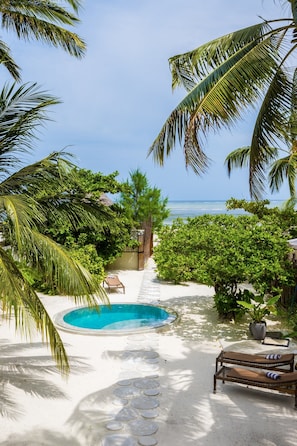 Villa, piscina privata, vista mare | Vista giardino