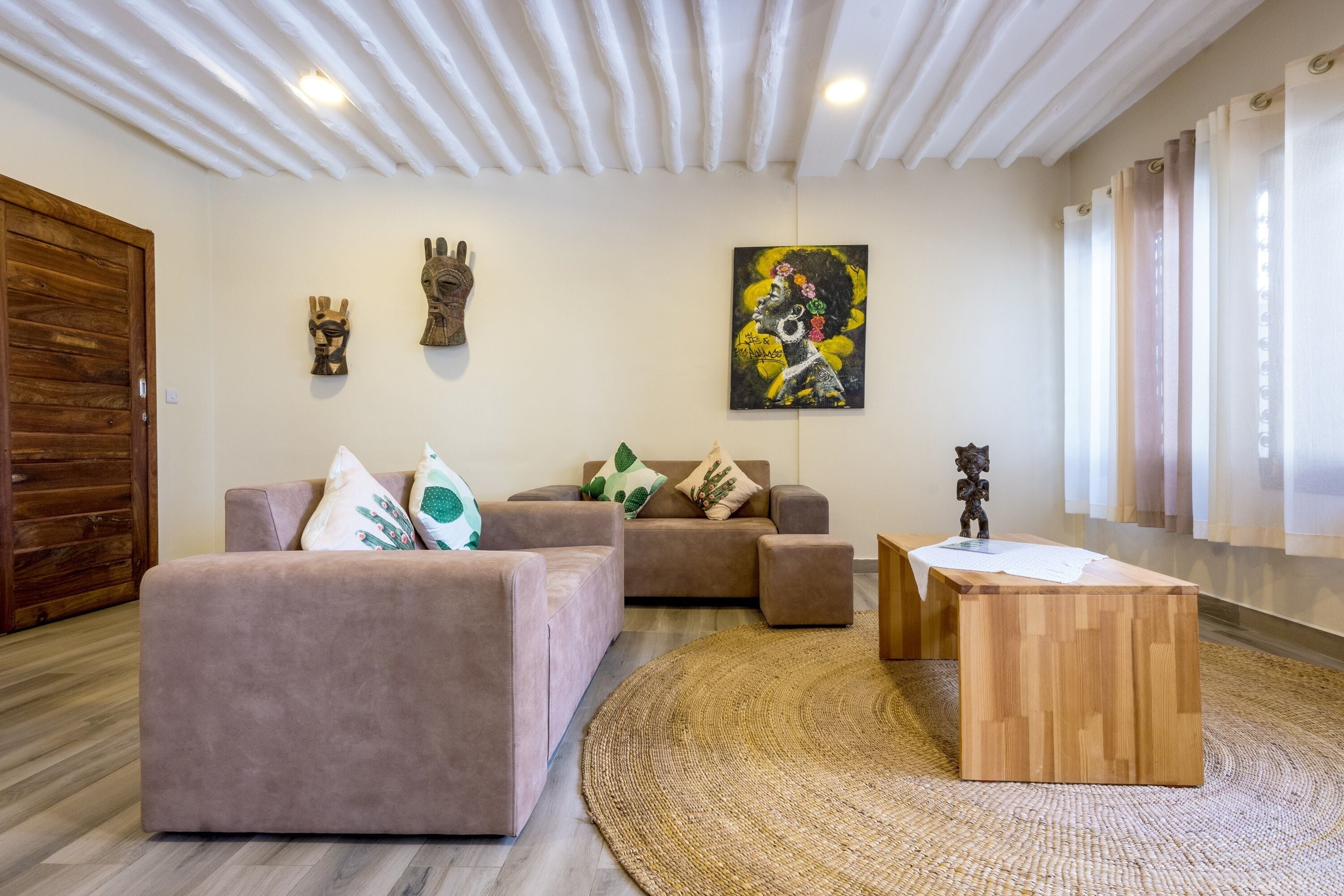 Villa, Private Pool, Sea View | Living room | 32-inch flat-screen TV with digital channels