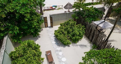 RoRi Private Luxury Villas
