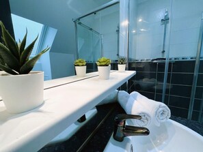 Dusche, HandtĂŒcher