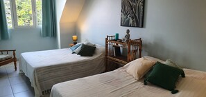 2 habitaciones, tabla de planchar con plancha y wifi gratis