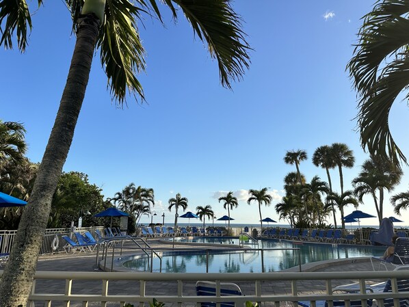 Outdoor pool, a heated pool - Condo on Beach  - 2 Pools, Private Beach  - Sarasota Surf & Racquet sleeps 6  (Sarasota)