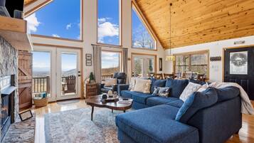 TV connectée, cheminée