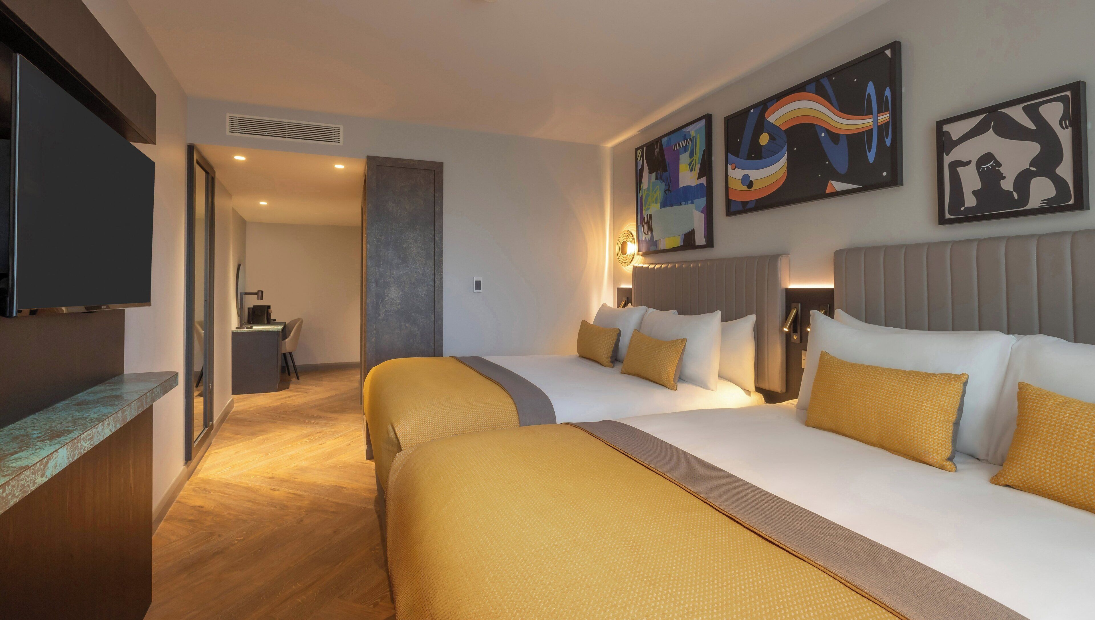 Executive Double Double Room | Soundproofing, iron/ironing board, bed sheets