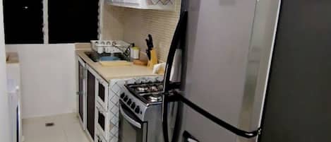 Fridge, microwave, coffee/tea maker, electric kettle