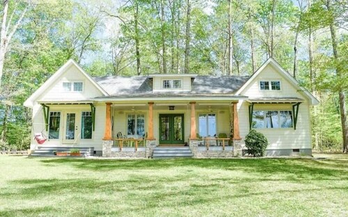 Lake Front Cottage Lake Greenwood peaceful 3 Acres