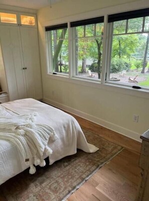 3 bedrooms - Lake Front Cottage Lake Greenwood peaceful 3 Acres (Chappells)