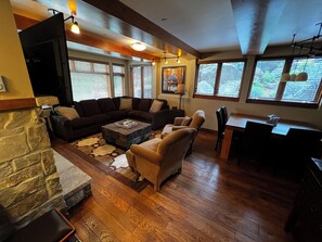 Smart TV, fireplace, printers