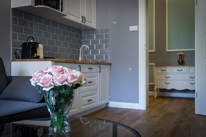 Apartament, 2 dormitoris, 2 banys | Cuina privada | Microones, cafetera i tetera i bullidora elèctrica