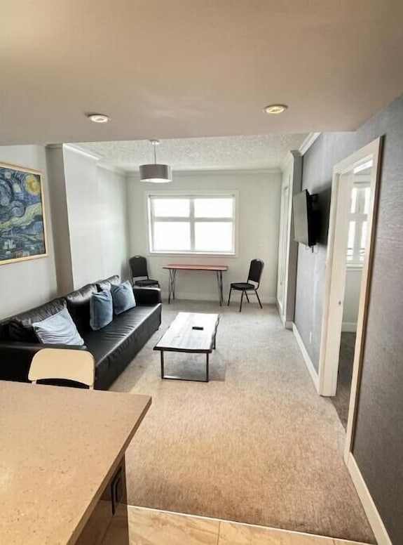 Amazing View One Bedroom Apartment Calgary Downtown #701 - Calgary