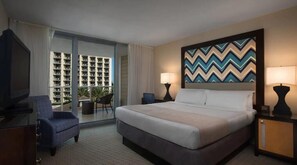 2 bedrooms, iron/ironing board, WiFi, bed sheets - Marriott Crystal Shores resort on Marco Island// Gulf Front
 (Marco Island)