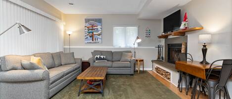 智能電視、壁爐