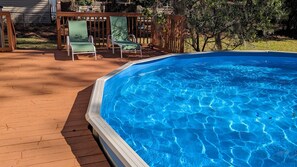 Outdoor pool, a heated pool - Robin's Nest Savannah (Savannah)