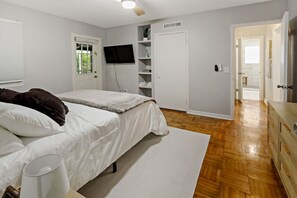 3 chambres, bureau, fer et planche à repasser, Wi-Fi