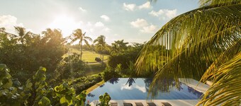 Penthouse Golf in Terrazas by Mita Residential. Housekeeping, Pool, Premier Golf