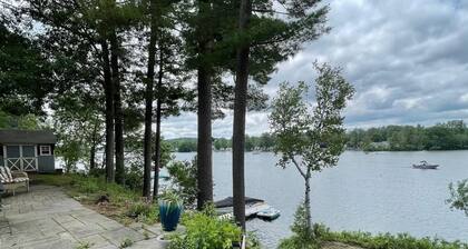 Lake Winnisquam water front home