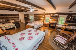 4 habitaciones, tabla de planchar con plancha, wifi y ropa de cama