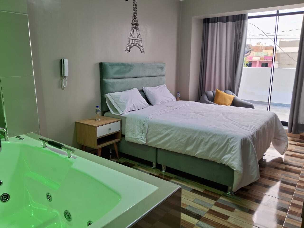 Habitación superior | Ropa de cama de alta calidad y edredón 