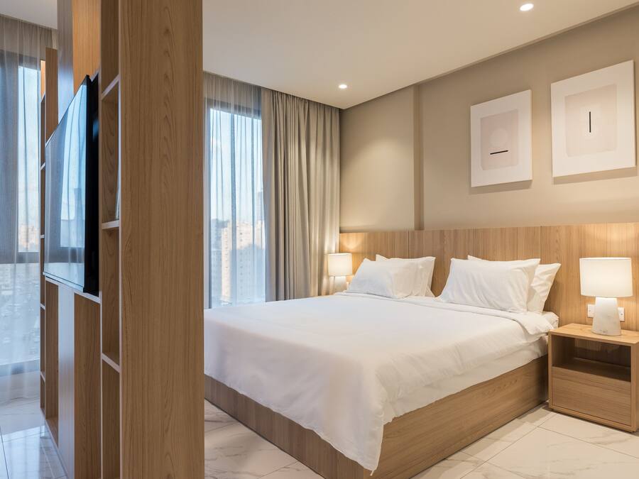 Deluxe suite | Geluiddichte muren, een strijkplank/strijkijzer, gratis wifi, beddengoed