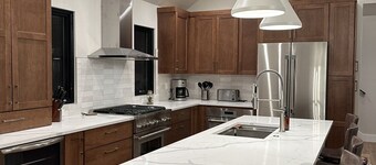 NEW! Skyland Golf villas townhome - Spacious, Scenic, Serene in Crested Butte CO