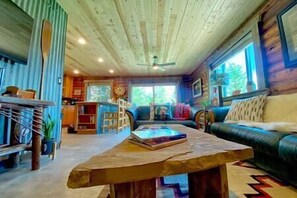 TV - Rustic Trails (EV, eco, wheelchair & pet friendly), Rustic Trails (EV, eco, wheelchair & pet friendl (Fremont County)