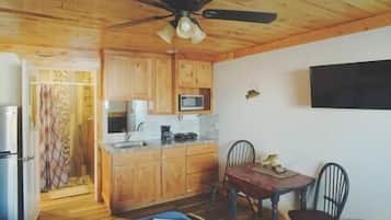 Fridge, microwave, oven, coffee/tea maker
