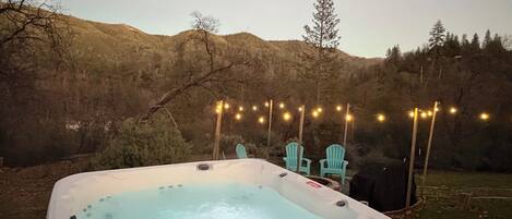 Bain à remous extérieur