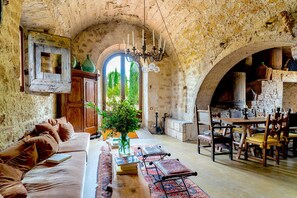 하우스 | 7 개의 침실, 인터넷