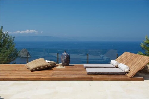Favoloso - Argentario Tuscany Stunning Modern Seaside Villa Private Pool Access to Sea