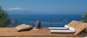 Favoloso - Argentario Tuscany Stunning Modern Seaside Villa Private Pool Access to Sea