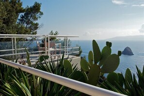 House | 7 bedrooms, Internet - Favoloso - Argentario Tuscany Stunning Modern Seaside Villa Private Pool Access to Sea (Monte Argentario)