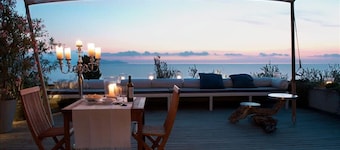 Favoloso - Argentario Tuscany Stunning Modern Seaside Villa Private Pool Access to Sea